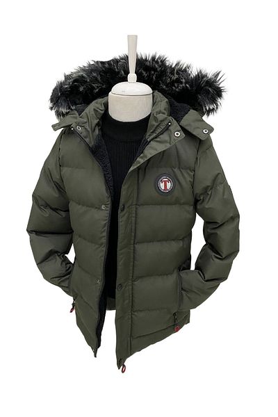Asortik Kids Boy's Thick Winter Inflatable Dense Fiber Filled Fleece Hips Between Knees Fur Hooded Coat