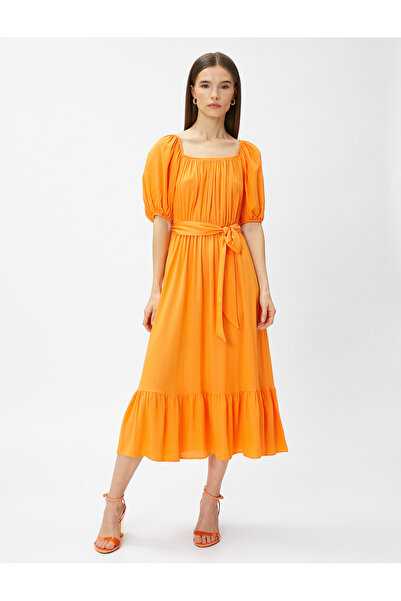 Koton Sukienka midi z odkrytymi ramionami i paskiem