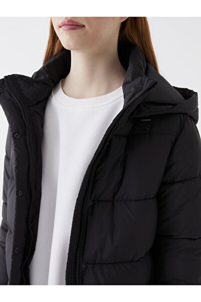 LC Waikiki Dámský kabát s kapucí Puffer