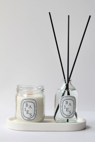 a&p ( Tabak Hariçtir) Baies Kokulu Ahsap Fitilli Mum Ve Oda Kokusu Seti (ALTLIK HARİÇTİR)