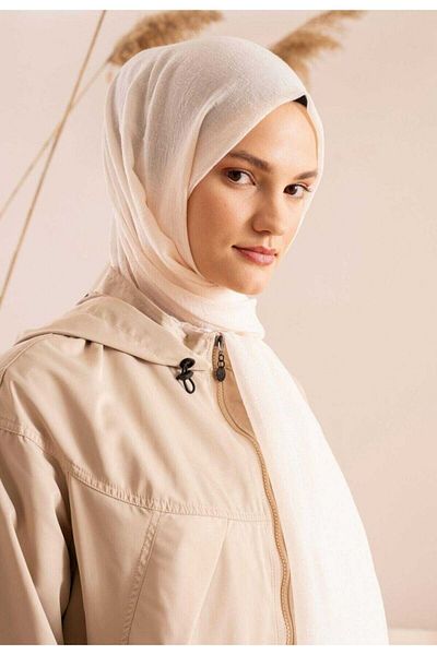 Aknur Moda Summer Shawl - Design Like No Comfort