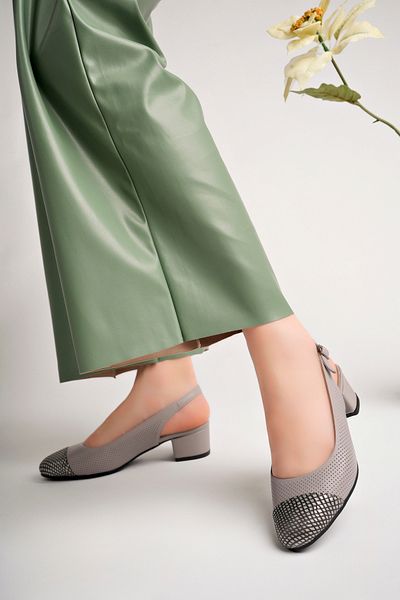 Akgün Terlik Women's Stone Snake Genuine Leather Closed Toe Short Heeled Shoes