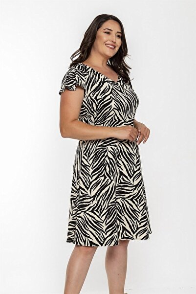 Seamoda Women's Cream V-Neck Zebra Pattern Dress