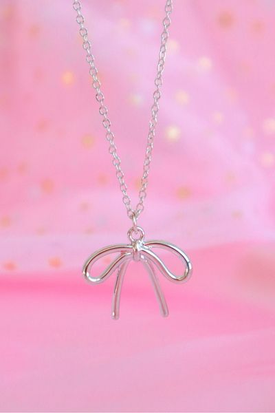 EFBUTİK Silver Imported Necklace with Trapezoid Bow - Chain Detail