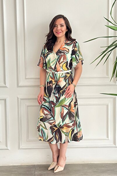 Yağmur Butik Φόρεμα σιφόν με διπλό γιακά και αυτοσχεδιασμένο σχέδιο