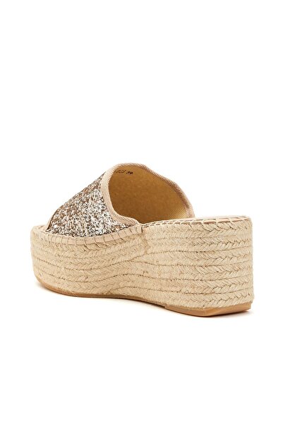 Dıvarese Bej Kadın Topuklu Terlik