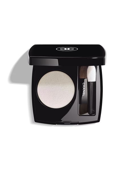 Chanel OMBRE ESSENTIELLE - Multi-Use, Long-Lasting Eyeshadow