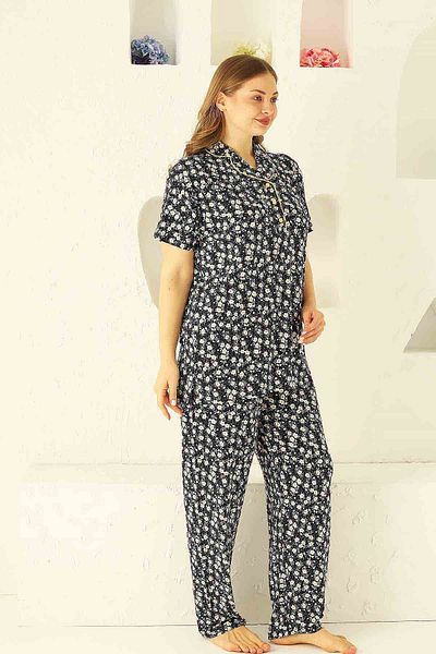 Freeista Black Oversize Daisy Patterned Short Sleeve Pajama Set