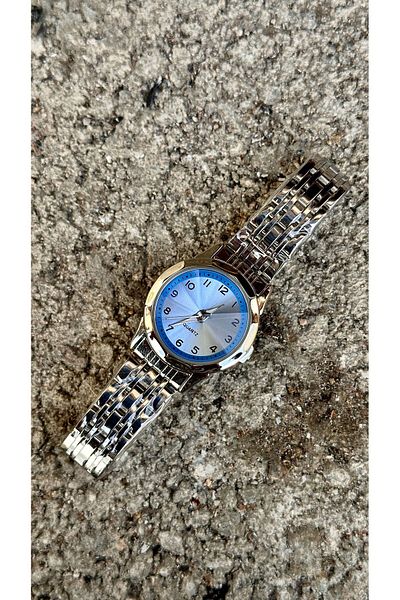 pullmarkt Women's Wristwatch - Diamond Cut Glass