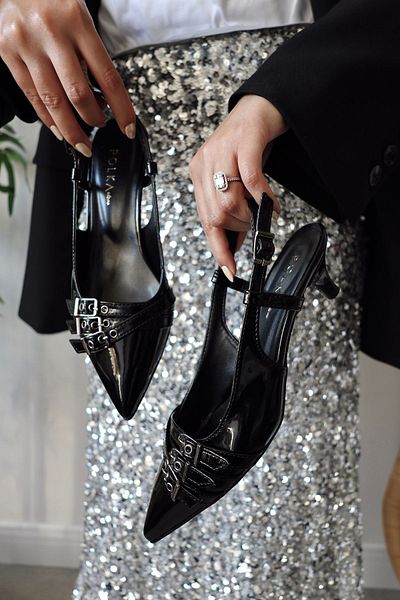 POLKA STORE Candy Pointed Toe Capsule Three-Striped Buckle Black Patent Leather Heeled Women's Shoes