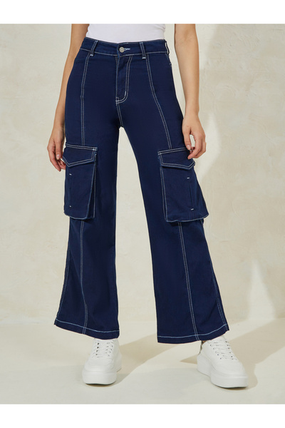 Styli Cargo Pocket Jeans with Contrast Stitch Detail