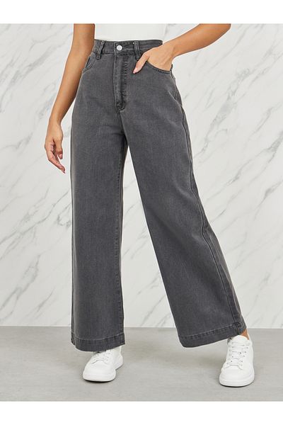 Styli High Rise Loose Fit Jeans