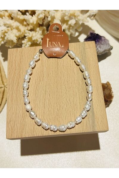Luna Authentic Pearl and Tuğra Anhal