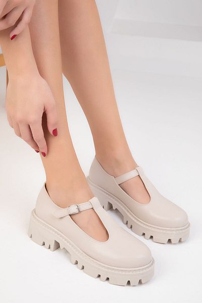 SOHO Beige Freizeitschuhe für Damen 18590