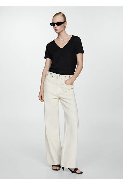 MANGO Woman Linen T-shirt with V-neck