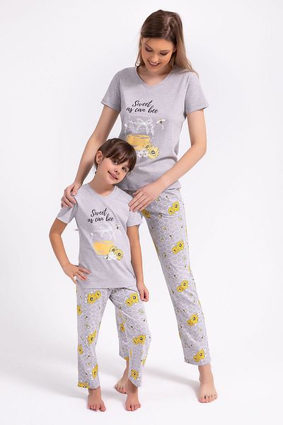 ROLY POLY Rolypoly Sweet As Can Bee Grimelange Girls Pajama Set
