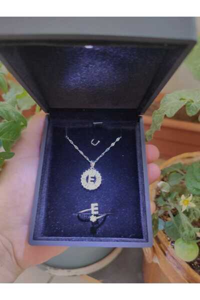 HKN AVM ACCESSORİES Işıklı Kutuda Harf Kolye Harf Yüzük E Harfi Kolye  Set Ko...