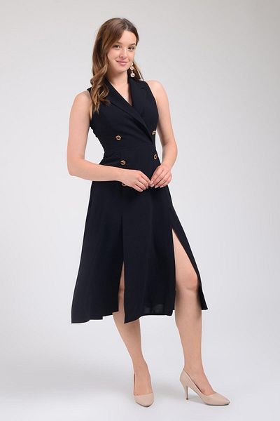 SpringStore Rochie de seară creponată - neagră, cu guler de jachetă și detaliu de fantă