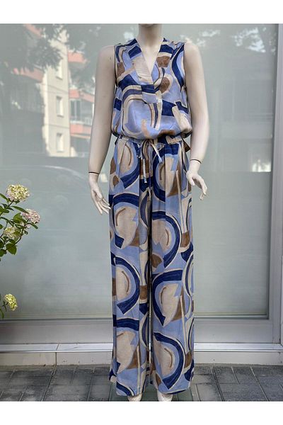 AYHAN V-Neck Linen Blouse and Trousers Set