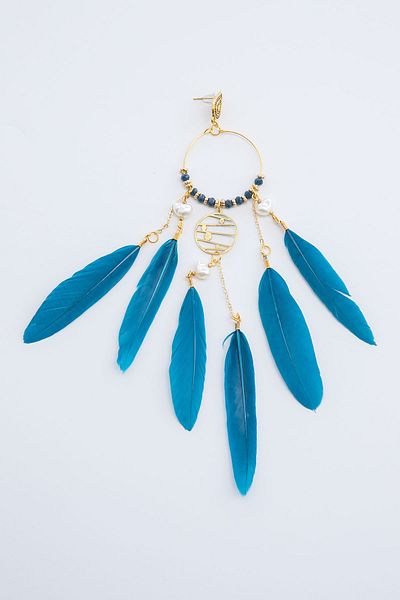 Lila Rosa Single Authentic Bird Feather Earrings