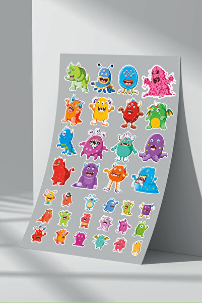 Sticker Market Set de 16 autocolante cu eroi drăguți