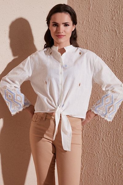 Lela Cotton Embroidered Halter Collar Shirt 6110097