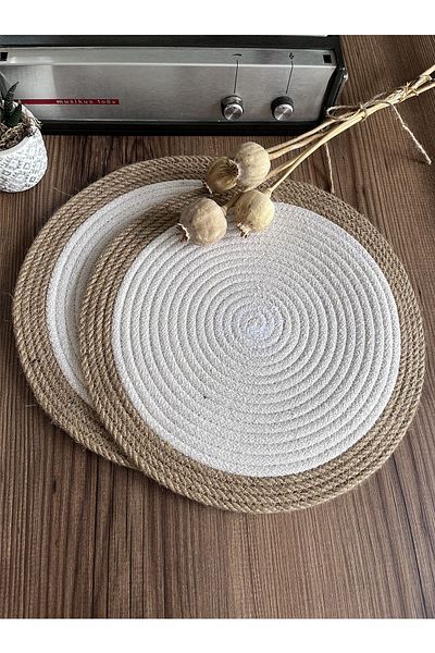 KARNAVAL HOME Volonte Bordered Cream Jute American Service 4 قطع من القش المحبوك