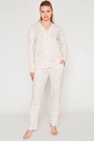 Arnetta Soft Yellow Floral Long Sleeve Women's Shirt Pajama Set