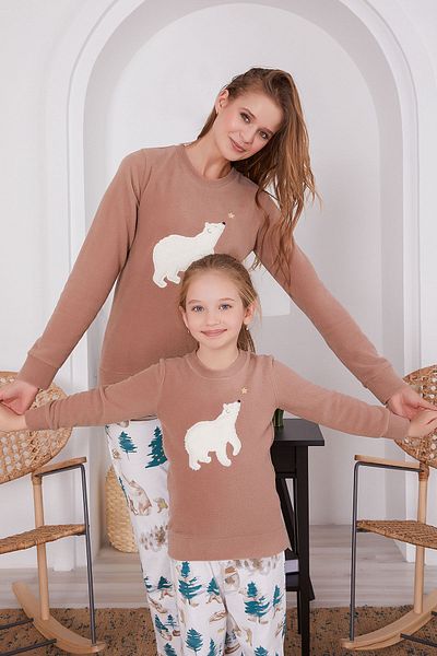 Arnetta Polar Bear Camel Women's Long Sleeve Pajama Set