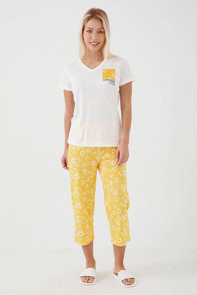 Pierre Cardin To Do Better Days Cream Women's Capri Set