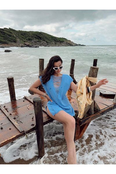 kenza'a Γυναικείο πλεκτό φόρεμα κομμένο με λέιζερ