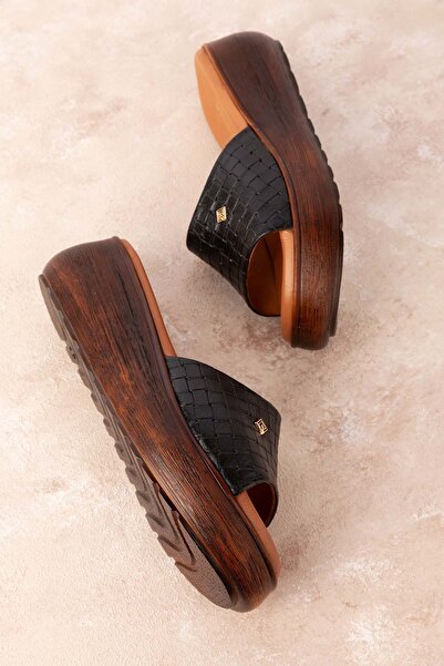 Gondol Жіночі шкіряні повсякденні капці на підборах Yprk.2401