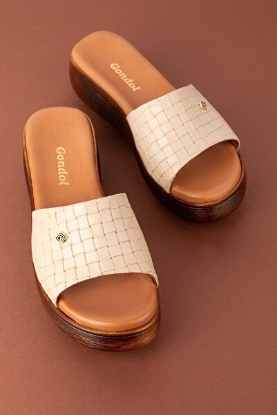 Gondol Kadın Hakiki Deri Günlük Dolgu Topuklu Terlik Yprk.2401