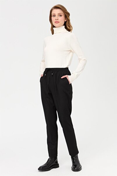 Esswaap Beli Lastikli Havuç Paça Pantolon Siyah