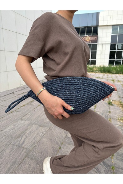 MaVaux Straw Jute Moss Vegan Clutch Bag - Zipped