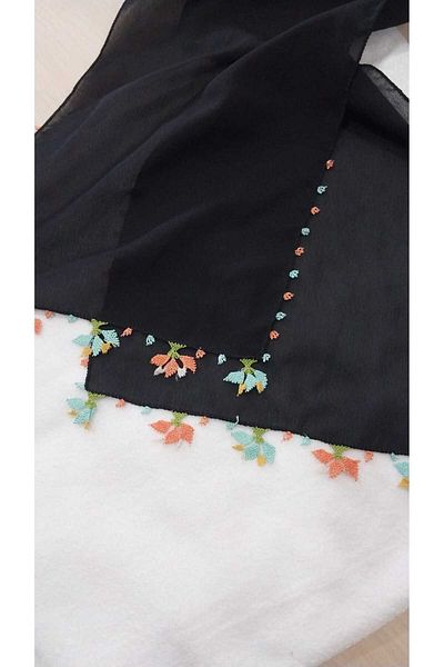 Papatyam 120x30 Handcrafted and Needlework Scarf