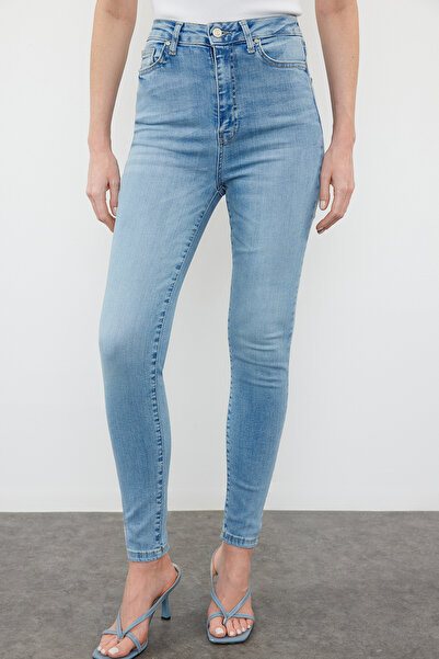 Trendyol Collection Сині преміум-джинси з високою талією та еластичною посадкою TWOAW25JE00000