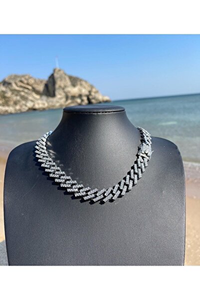 Medusa Jewelry Prong Taşlı Chain Kolye