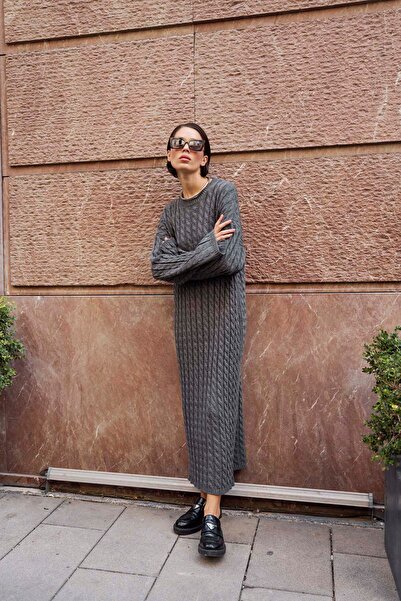 RAVİ İSTANBUL Rochie de tricotaj impletit