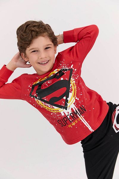 Superman مجموعة بيجامة The Man Of Street Red Boy مرخصة