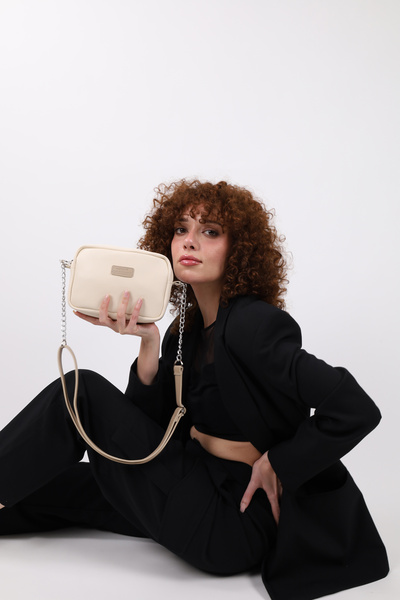 NOTHING Women's Cream Mink Mini Chain Strap Shoulder and Crossbody Bag Leo