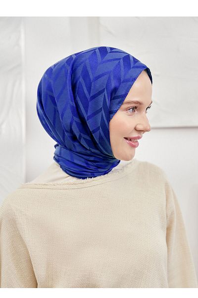 ARMANDA Italian Jacquard Zigzag Pattern Shawl - Silky Jacquard Shawl