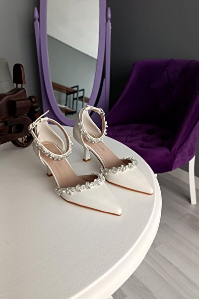 LA CALZATURE فستان سهرة بكعب بلون الشامبانيا بطول 6 سم - حذاء نسائي بحزام للك...