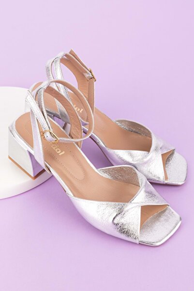 Gondol Kadın Hakiki Deri Topuklu Ayakkabı Ast.6004