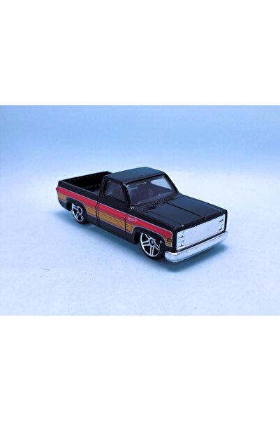 HOT WHEELS سيارات فردية 83 تشيفي سيلفرادو HKJ06