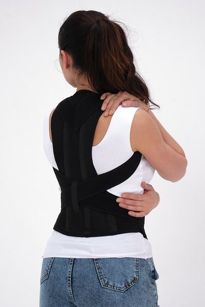 BYENS Γυναικείος κορσές όρθιας στάσης Unisex Νέας γενιάς Ορθοπεδικός κατά της καμπούρας Underwire
