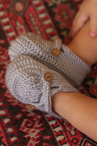 Totzee Cross Stripe Booties Gray