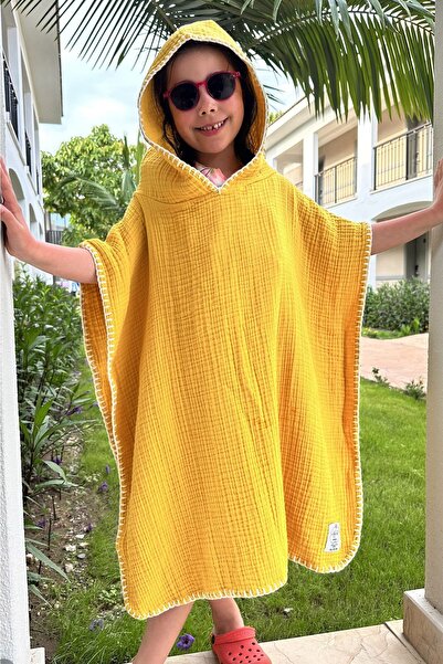Atölye Eda Exclusive Handcrafted And Hand Embroidered 4 Layers Muslin Poncho Bathrobe