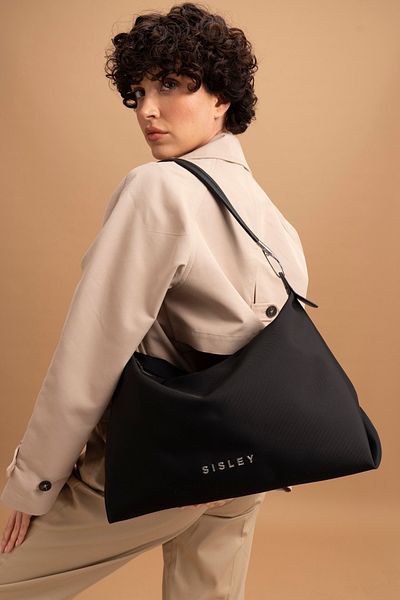 Sisley Geantă neagră de umăr pentru femei - SLY022