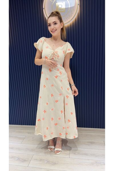 POYDER ÇİÇEK DESENLİ BÜZGÜLÜ UZUN YIRTMAÇLI ELBİSE